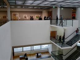 Crédito foto: http://pixshark.com/van-gogh-museum-interior.htm
