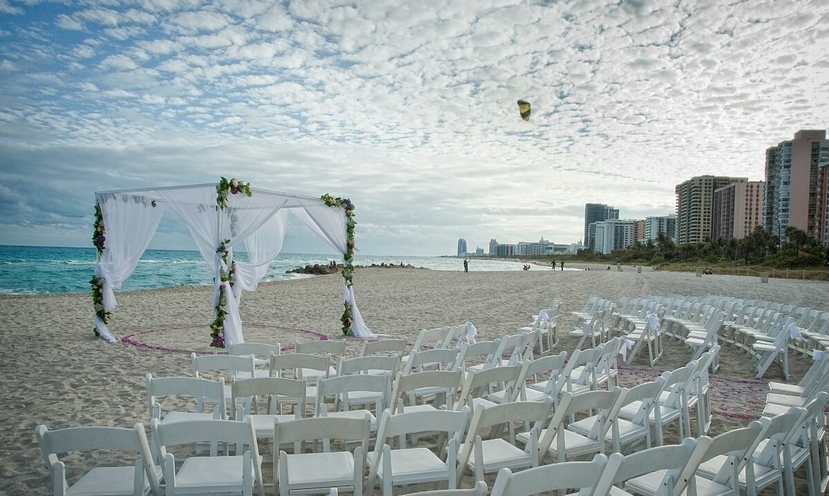 Crédito foto: http://checkin.trivago.com.br/2015/11/20/hoteis-para-casamento-na-praia/?cip=55110002040101&cip_tc=Destination-Wedding_C