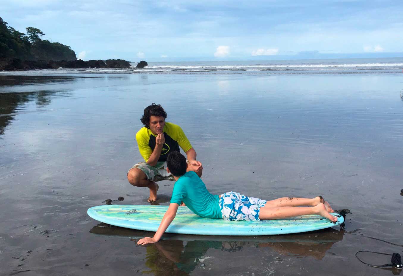 Um sopro da vibe de surf com o menino Rafa, da família Noya